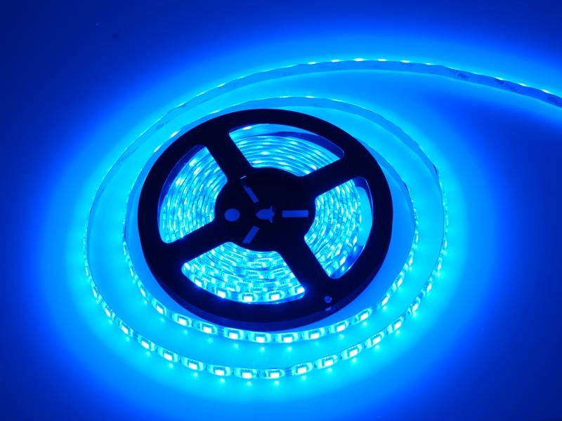 RGB LED lysbånd sprutsikkert 5m 24V