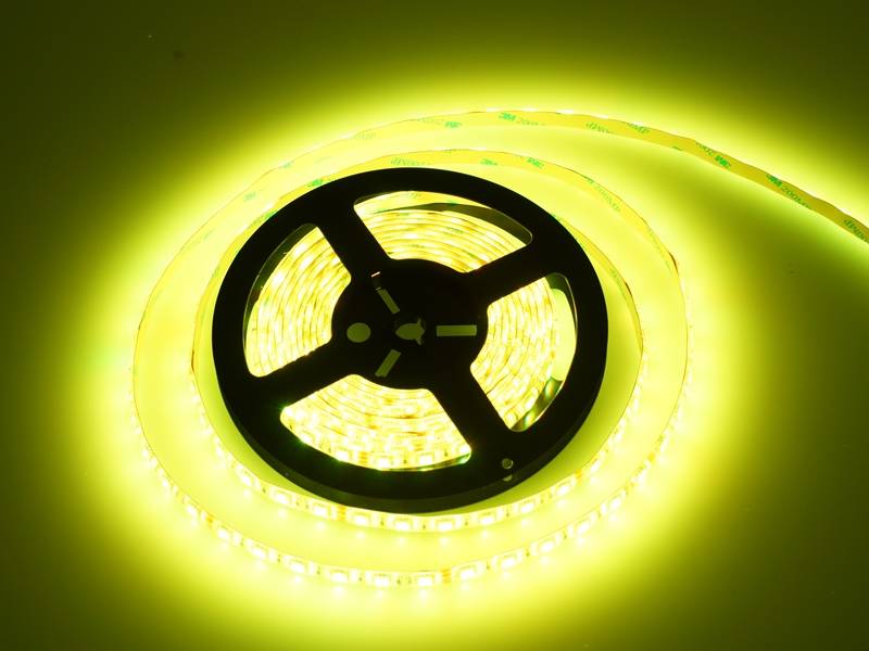 RGB LED lysbånd sprutsikkert 5m 24V