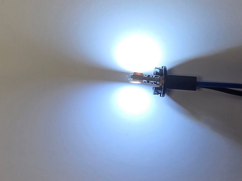 Xenon-Hvitt 4xLED parklys, canbus 12V - W3W/W5W
