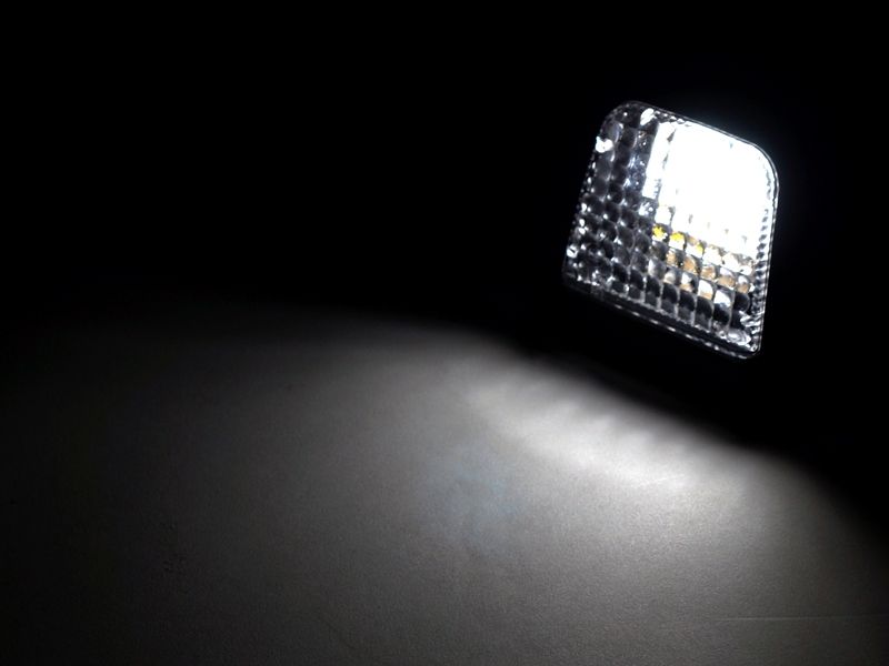 Topplampe Volvo 